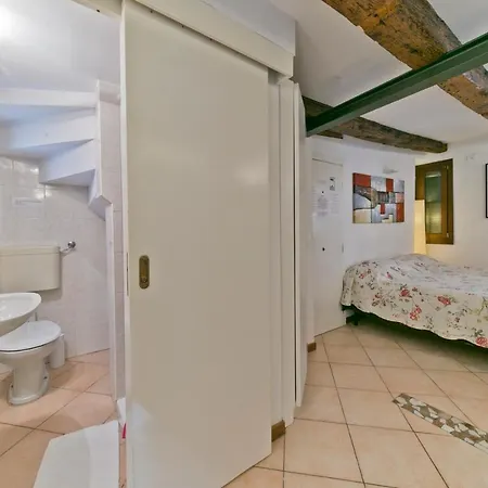 Ca' Biennale Ac Wi-fi Apartment Venice